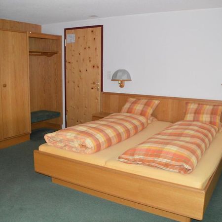 Hotel Seeblick Sufers Bagian luar foto